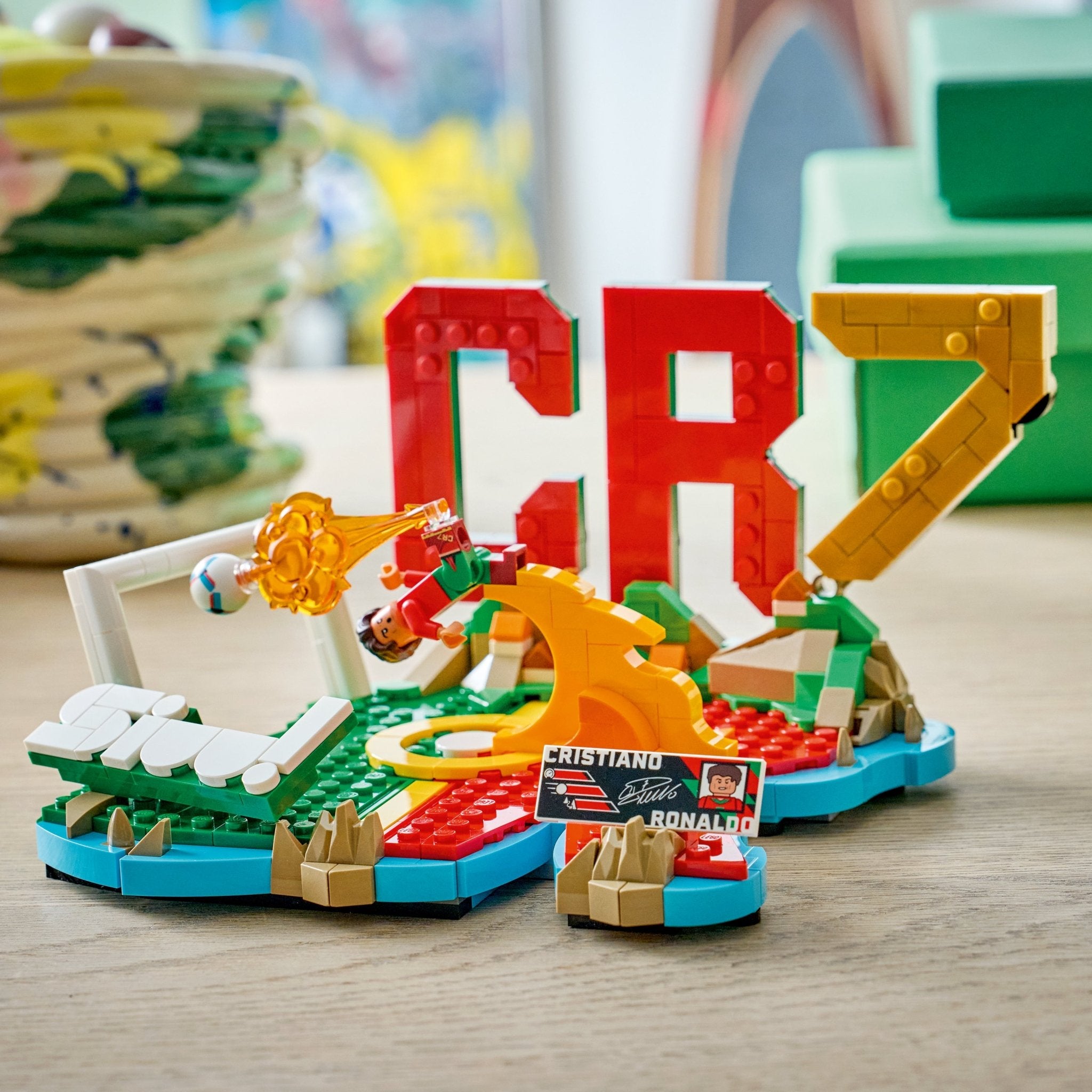 LEGO® Editions Cristiano Ronaldo – Soccer Highlights 43012 - Image 6