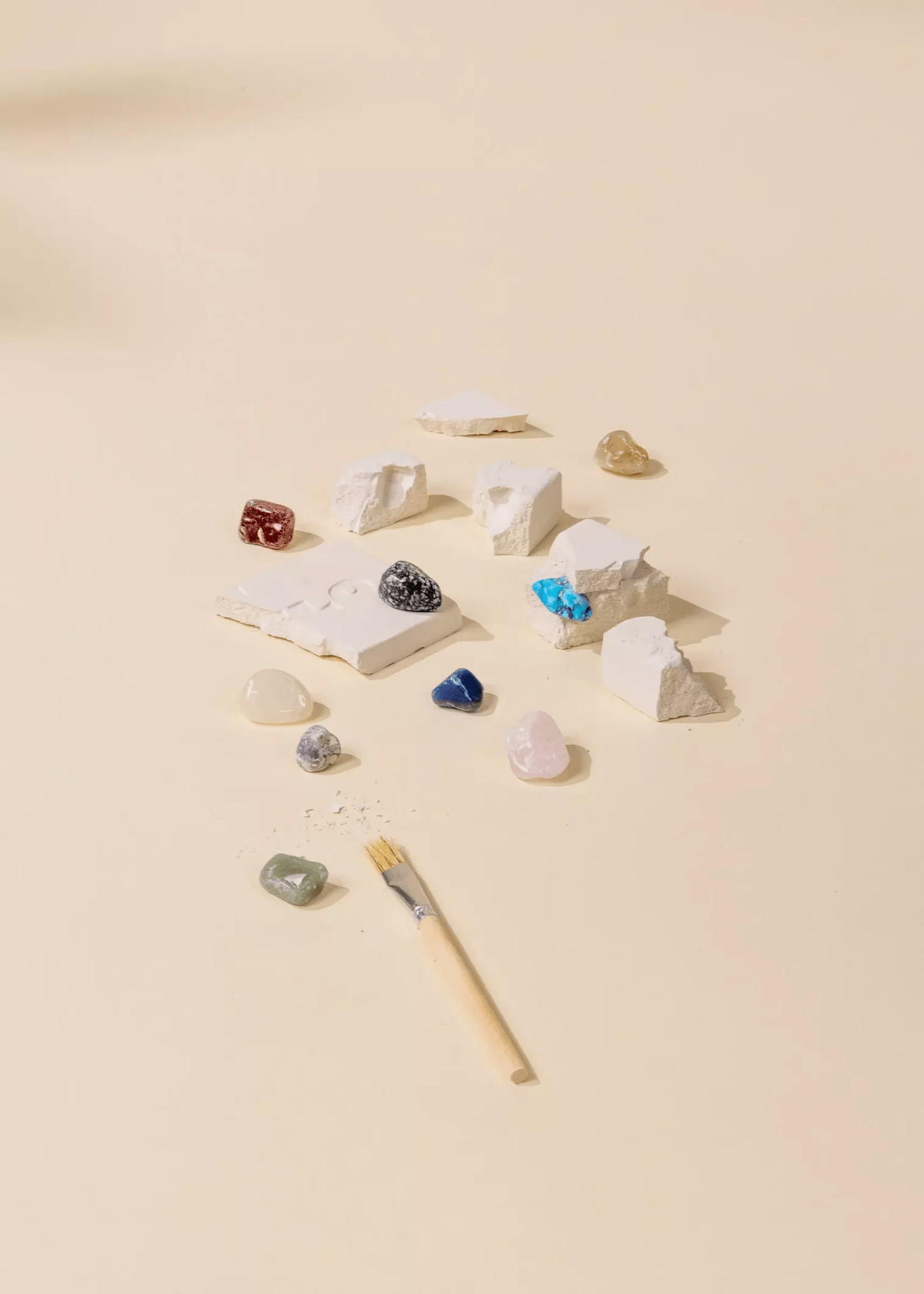 Coco Village Gemstones & Fossil Geoligical Excavation Set - Image 3