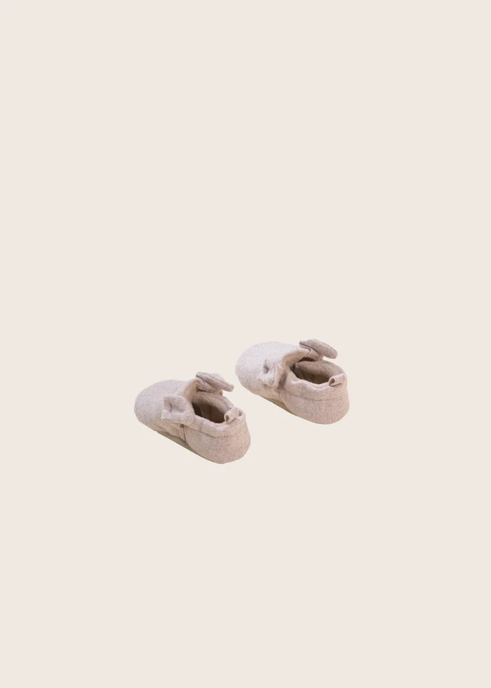 rise little earthling Slide Ons With Ears - Oatmeal / 12-18m - Image 3
